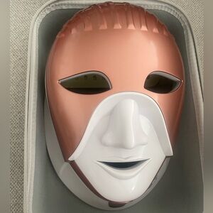 Cleopatra Touch Activated LED Light Beauty Mask